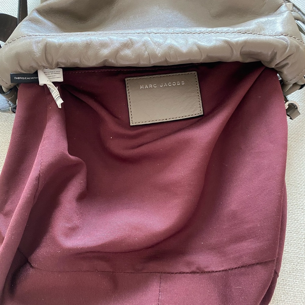 Marc Jacobs Leather Shoulder Bag - Picture 9 of 9